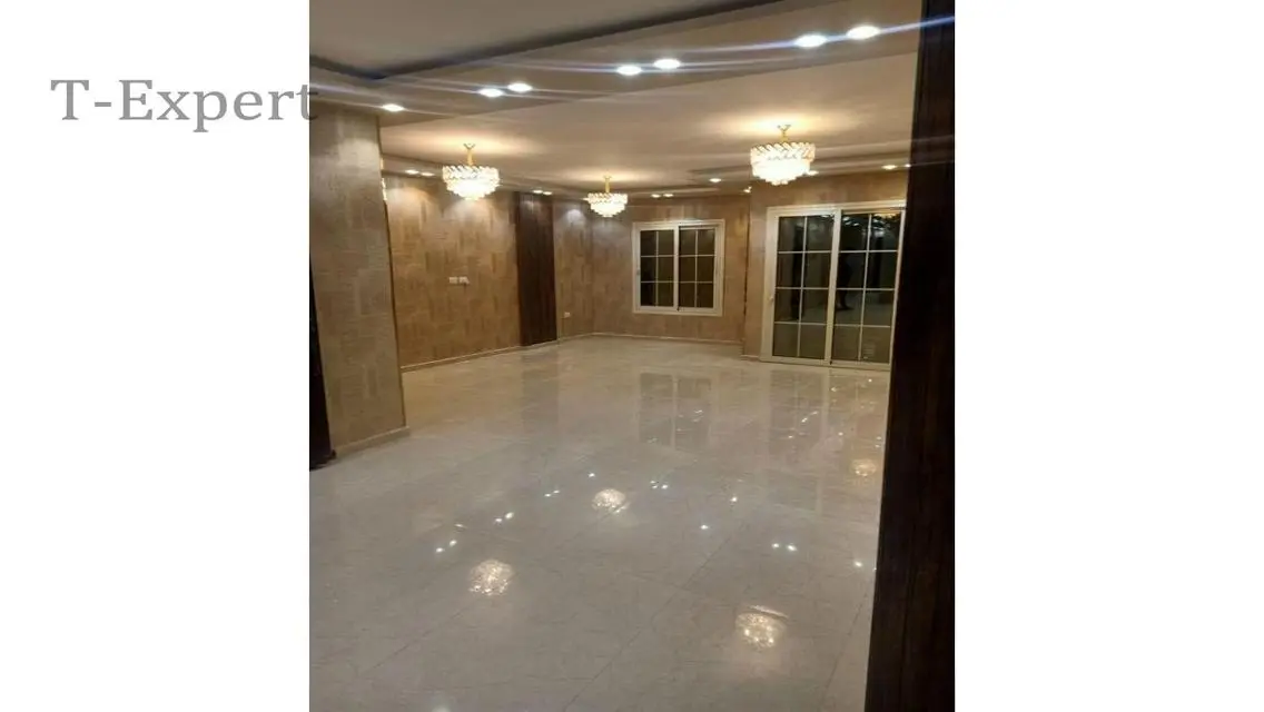 Luxury Apartment with Study Room in the Heart of the City