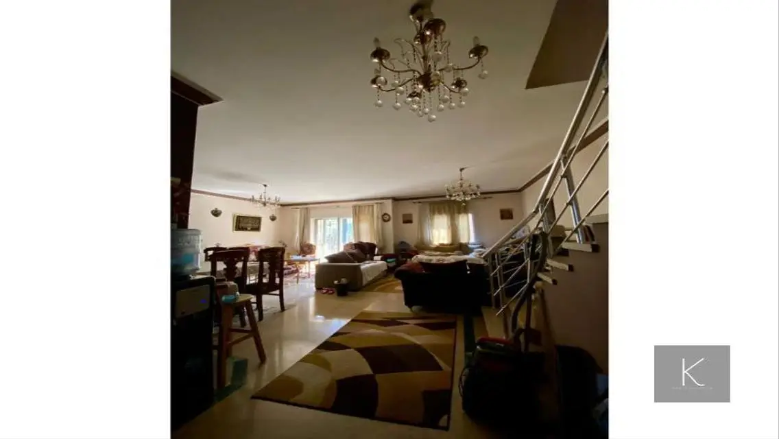 شقة فاخرة للبيع بتصميم عصري