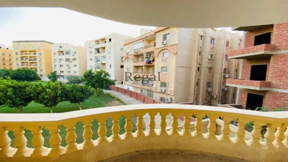 فيلا فاخرة للبيع – إطلالة رائعة وأسعار مغرية