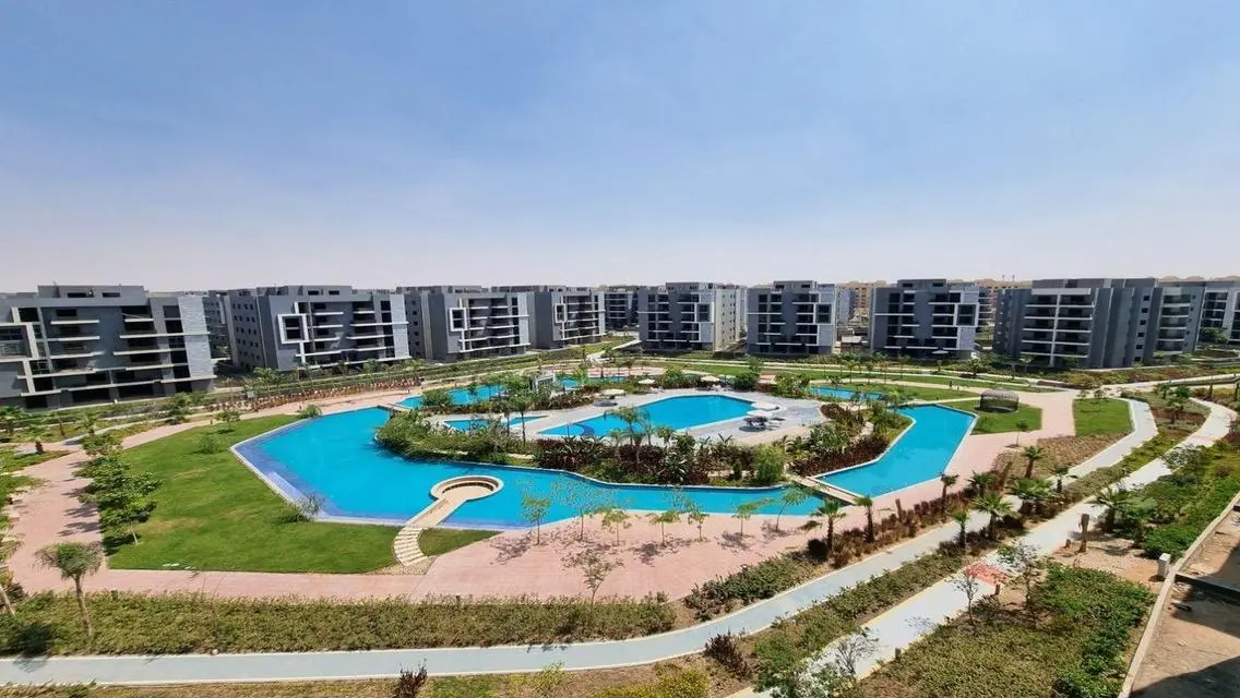 Luxury Villa for Sale in Sun Capital