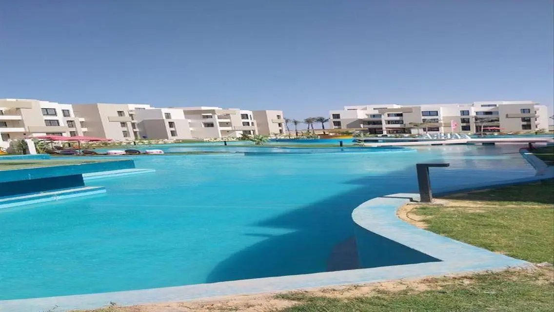Exclusive Apartment in Central Park with Pool and Security