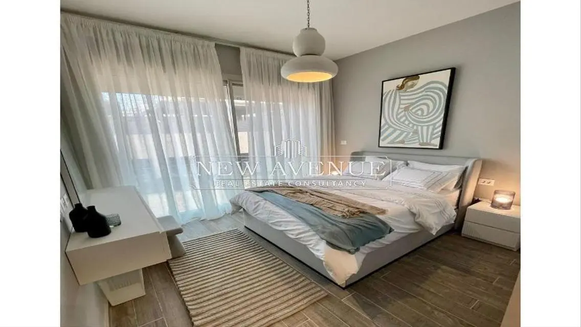 Luxurious Villa for Sale with Spacious Private Garden