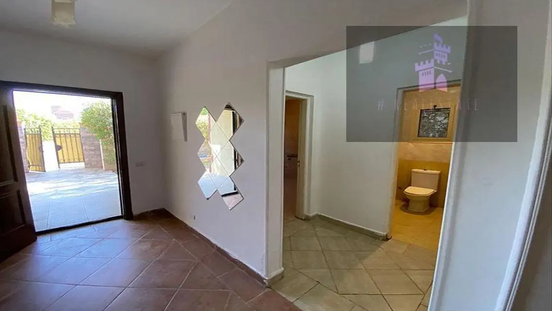 Luxury Apartment for Rent - Private Pool and Garden