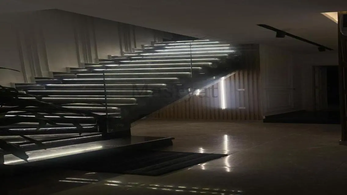 Luxury Apartment with All Amenities in Prime Location