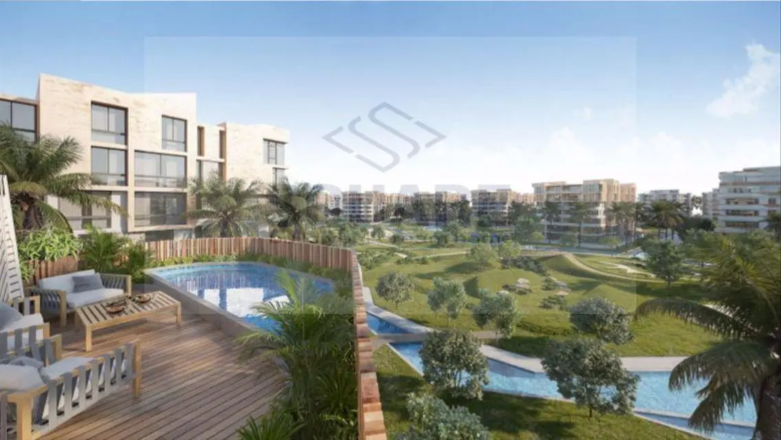 Luxury Villa with Private Pool and Garden in Bloomfields