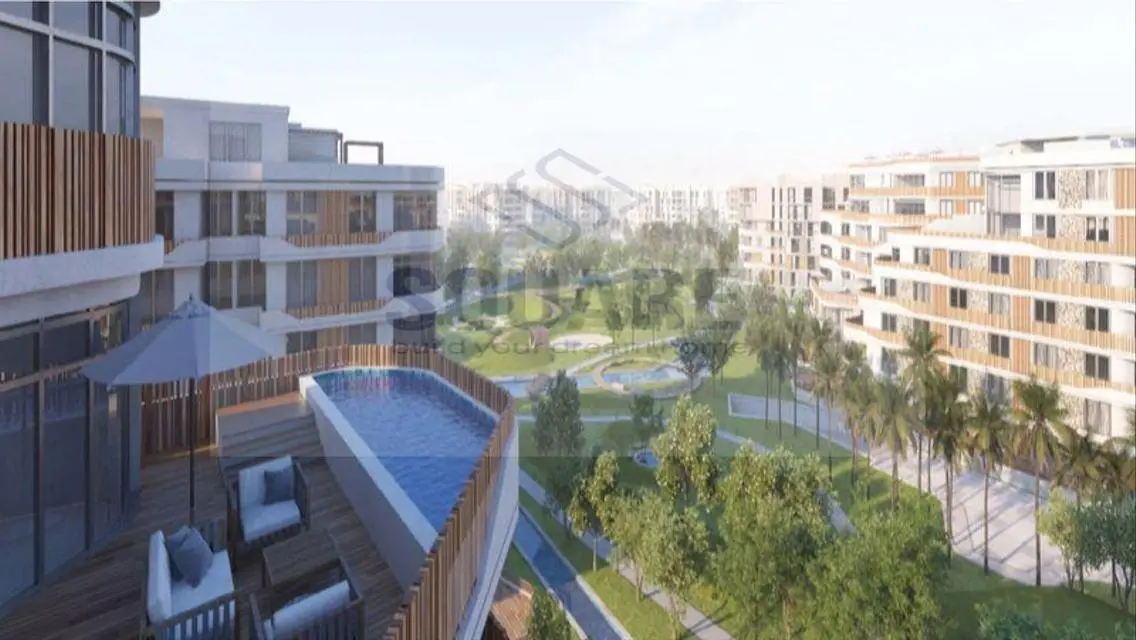 Luxury Villa with Private Pool and Garden in Bloomfields