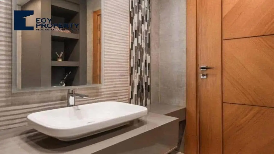 Luxury Villa for Sale in EBURVV