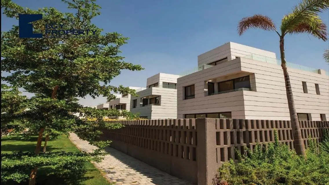 Luxury Villa for Sale in EBURVV