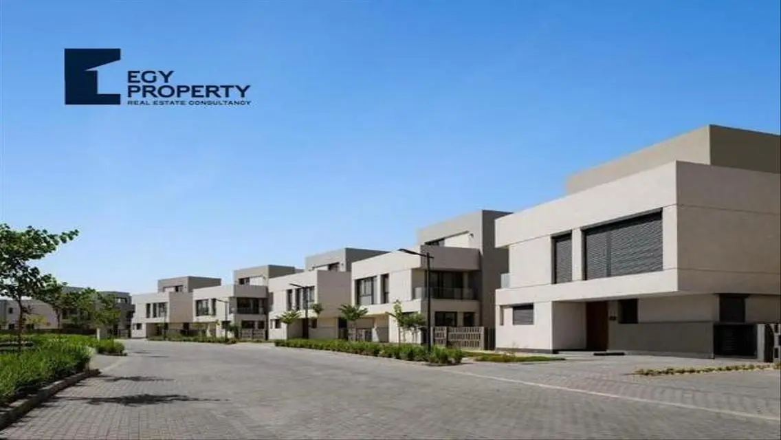 Luxury Villa for Sale in EBURVV