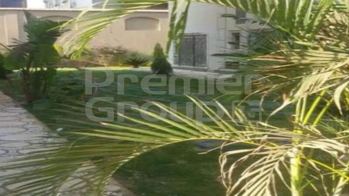 Luxurious 3-Bedroom Apartment for Sale - 1550 sqm