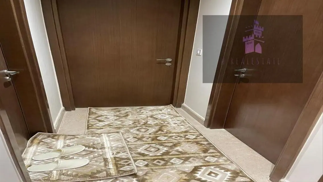 Luxury 3-Bedroom Apartment in the Heart of the City