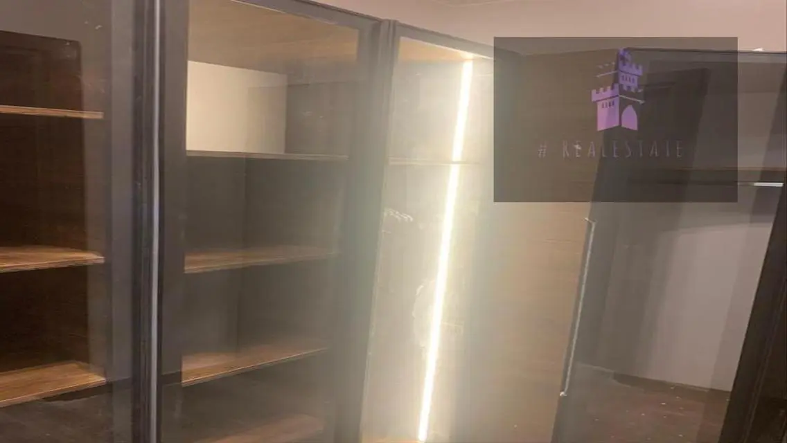 Luxury 3-Bedroom Apartment in the Heart of the City