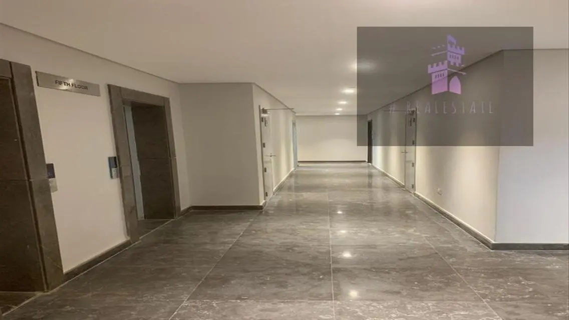 Luxury 3-Bedroom Apartment in the Heart of the City
