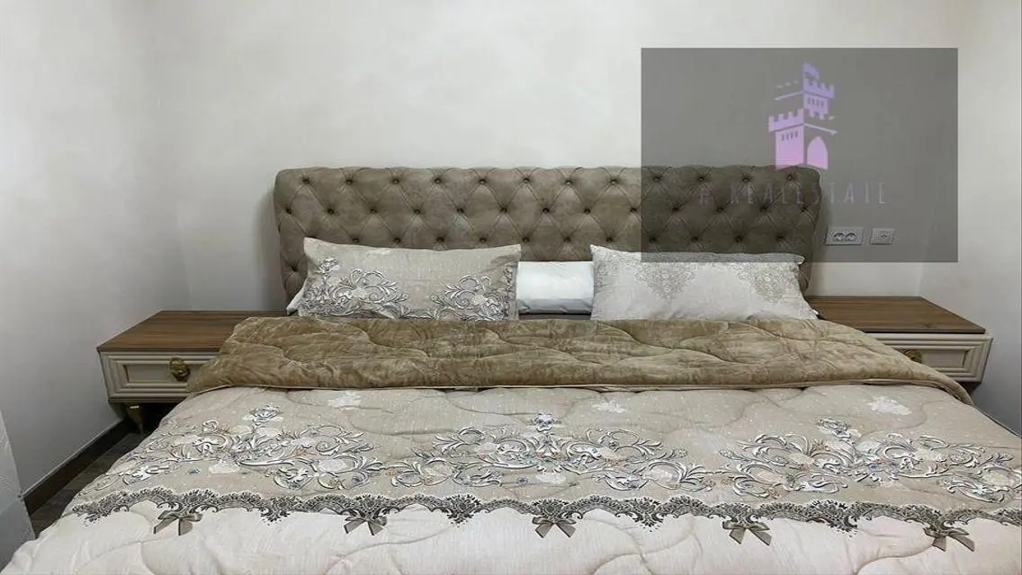 Luxury 3-Bedroom Apartment in the Heart of the City