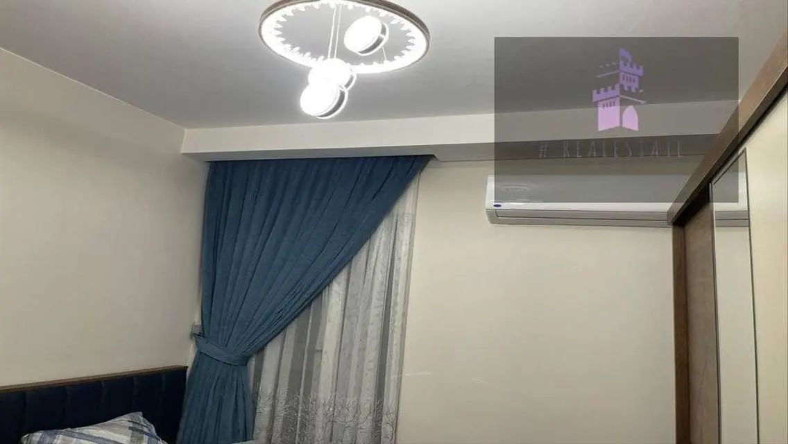 Luxury 3-Bedroom Apartment in the Heart of the City