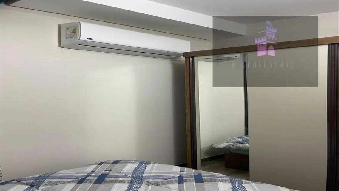 Luxury 3-Bedroom Apartment in the Heart of the City