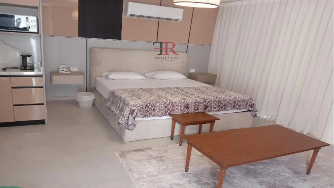 Luxury Apartment for Sale in Eastown, 61000 sqm