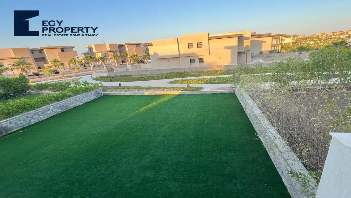 Luxury Apartment with Private Pool and Garden