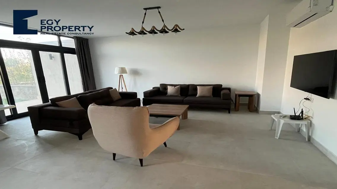 Luxury Apartment with Private Pool and Garden