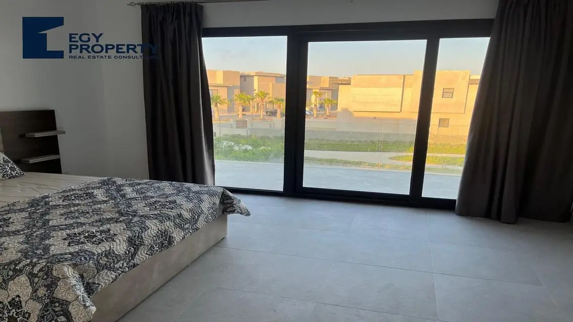 Luxury Apartment with Private Pool and Garden