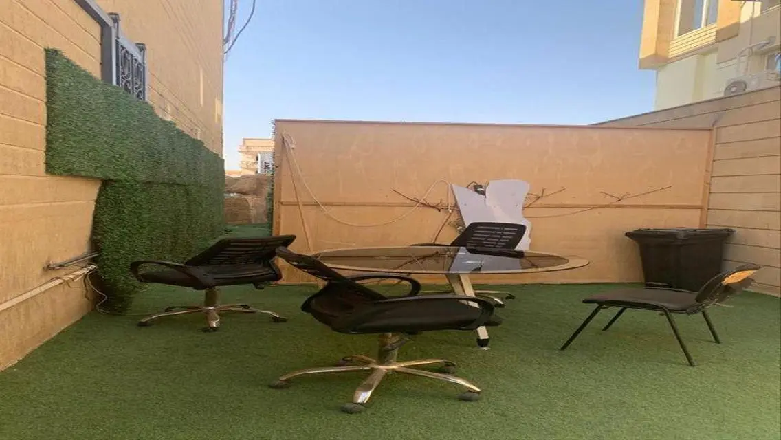 شقة فاخرة للبيع في موقع متميز