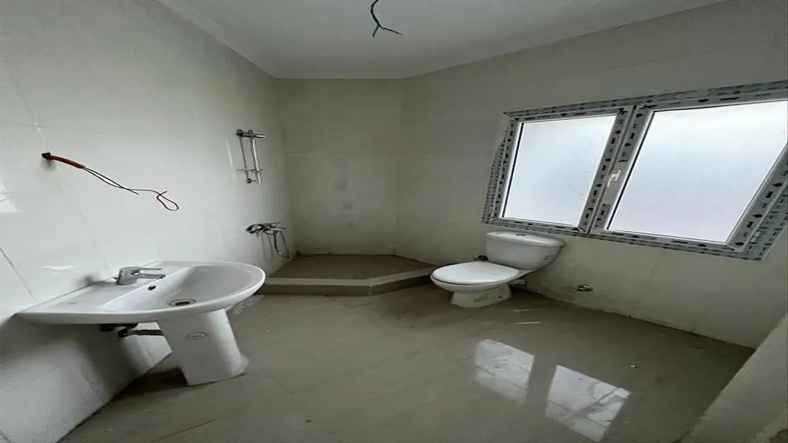 Luxury Villa Overlooking Lakes for Sale