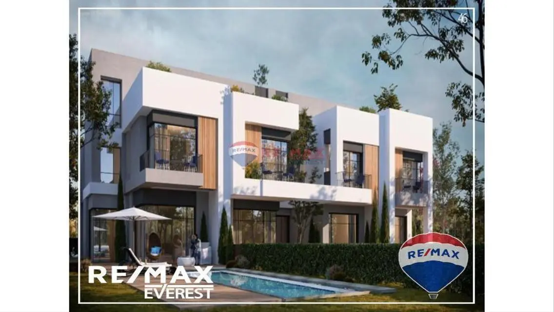 Luxurious Apartment with Private Garden and Maid Room