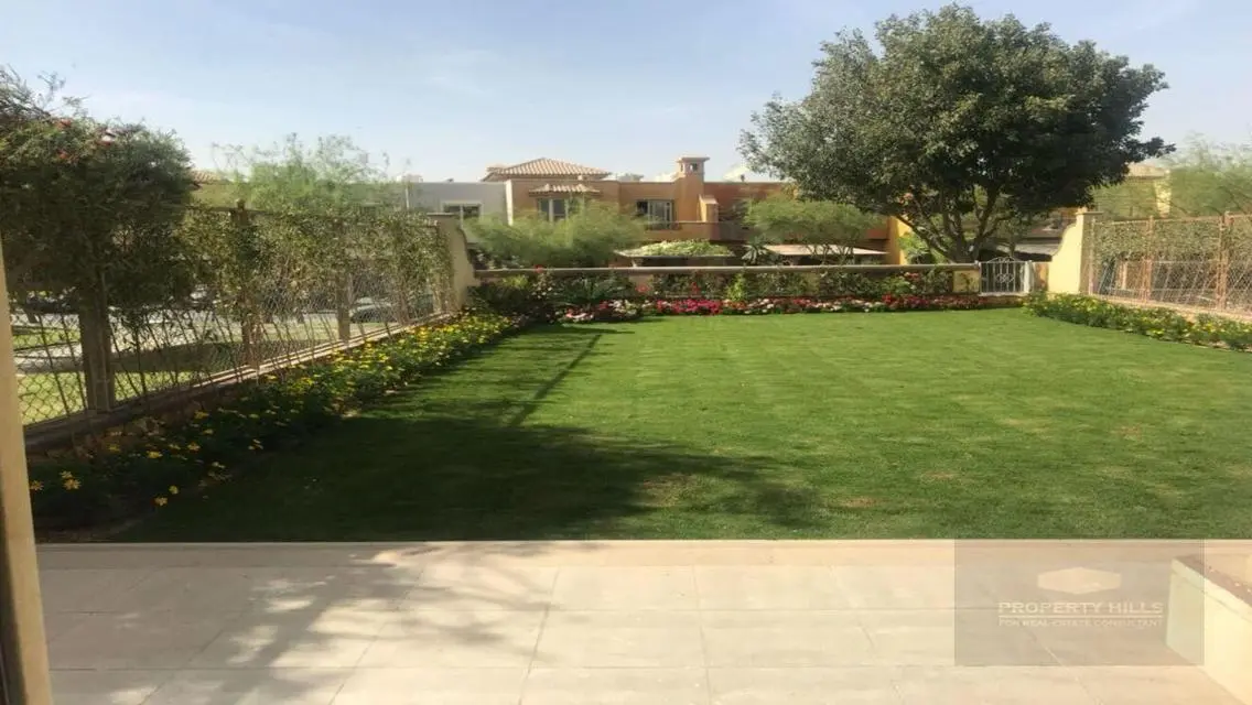 Luxurious Property for Large Families with Complete Amenities