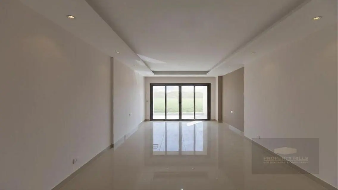 Luxurious Property for Large Families with Complete Amenities