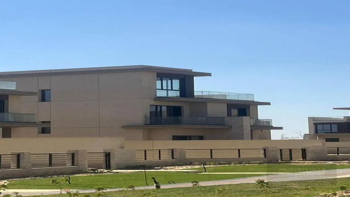 Luxurious Property for Large Families with Complete Amenities