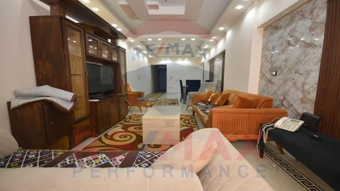 Stunning 250 sqm Apartment for Sale