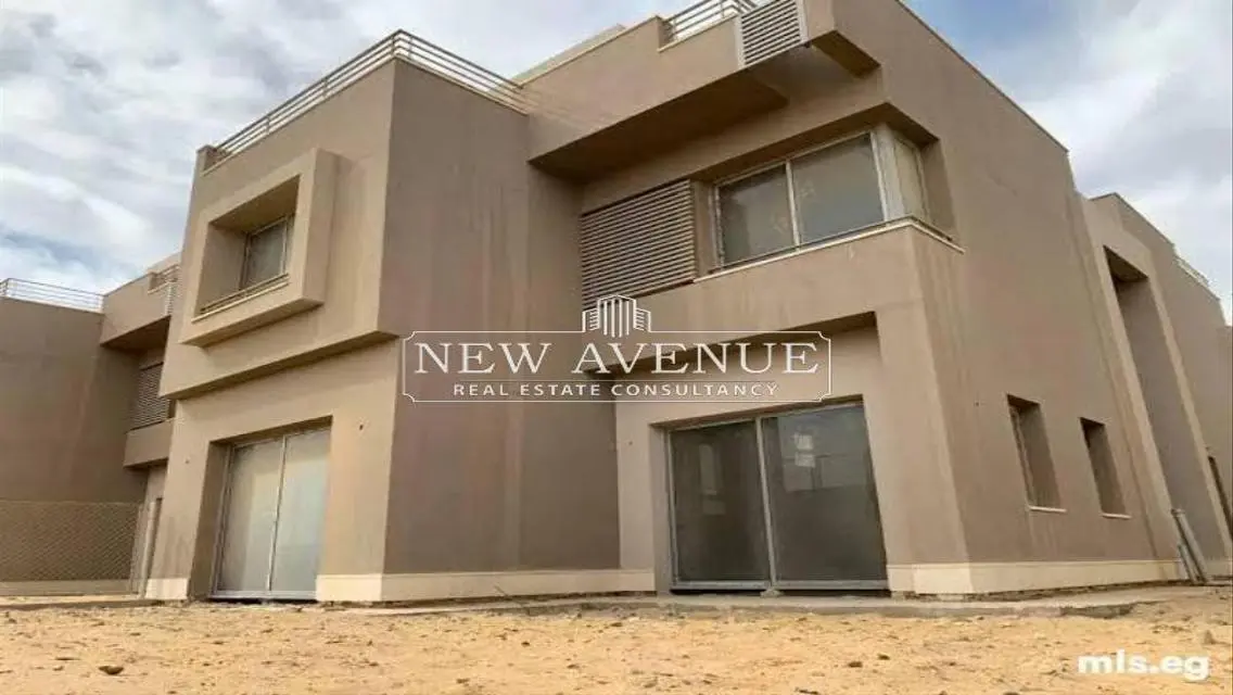Luxury Villa with Exceptional Amenities for Sale