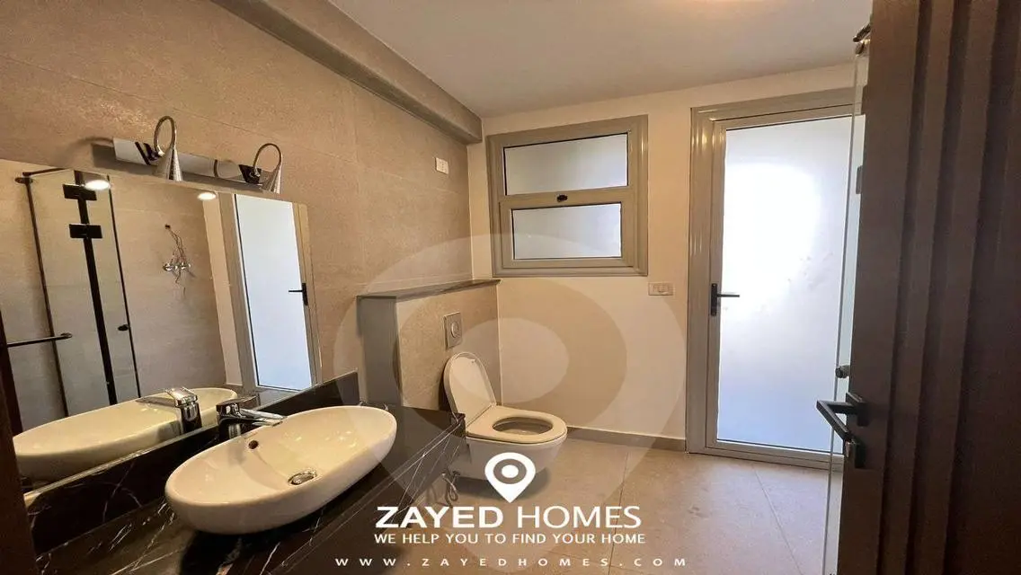 Luxurious Apartment with Ample Space and Amenities