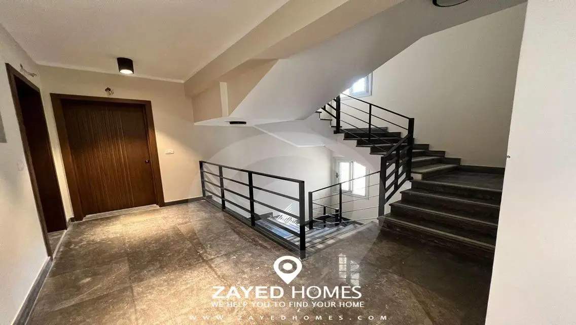 Luxurious Apartment with Ample Space and Amenities