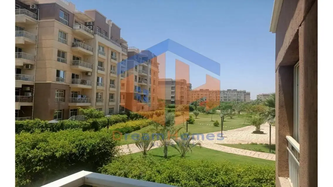 شقة للإيجار في B11 - 20000 جنيه
