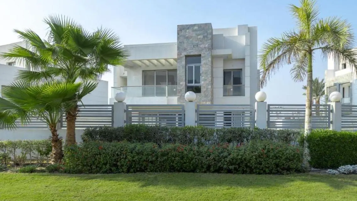 Luxury Villa with Stunning Space and Amenities