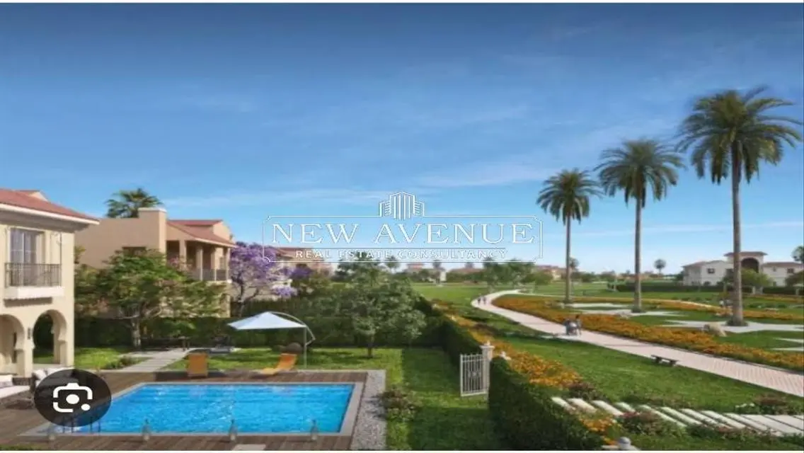 Luxury Villas for Sale - 260 Square Meters in the Heart of the City
