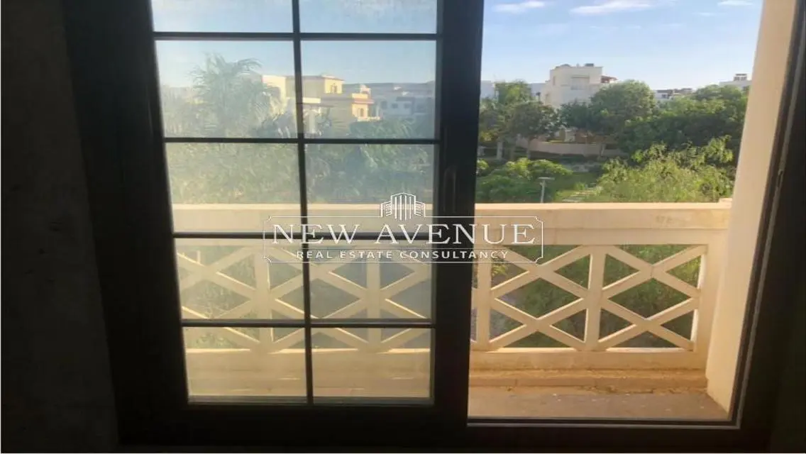 Luxury Villas for Sale - 260 Square Meters in the Heart of the City