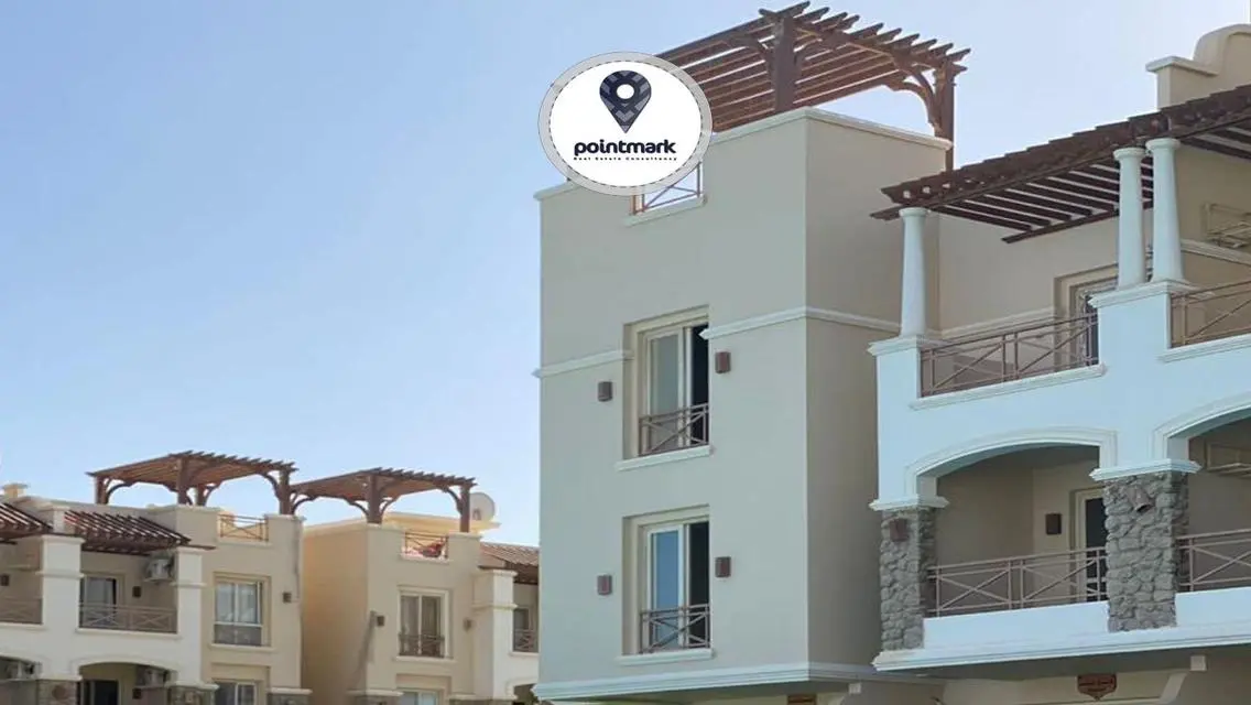 وحدة سكنية بإطلالة على المسبح