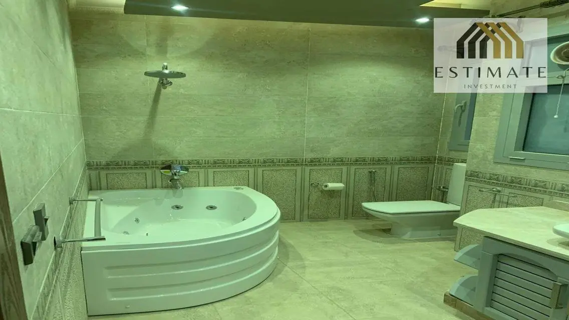Stunning Apartment with 185 Sq. Meters