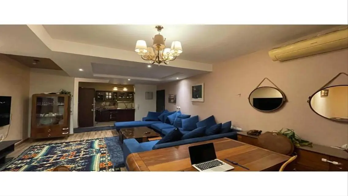 Luxurious villa in the heart of the city