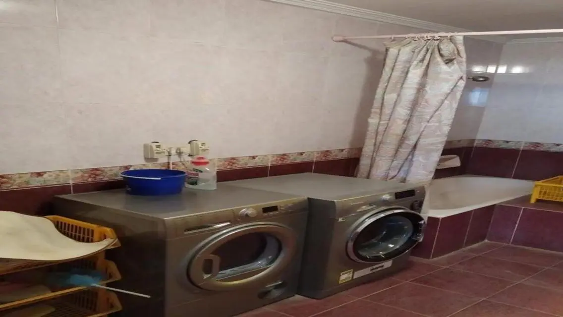 شقة فاخرة للبيع في موقع متميز