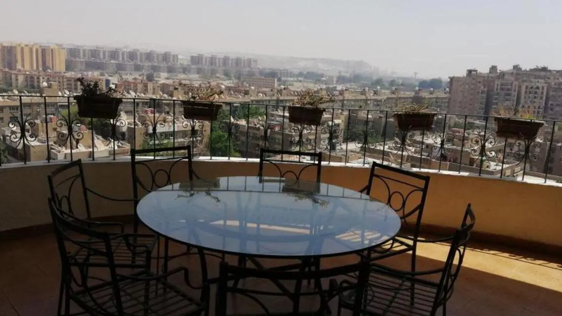 شقة فاخرة للبيع في موقع متميز