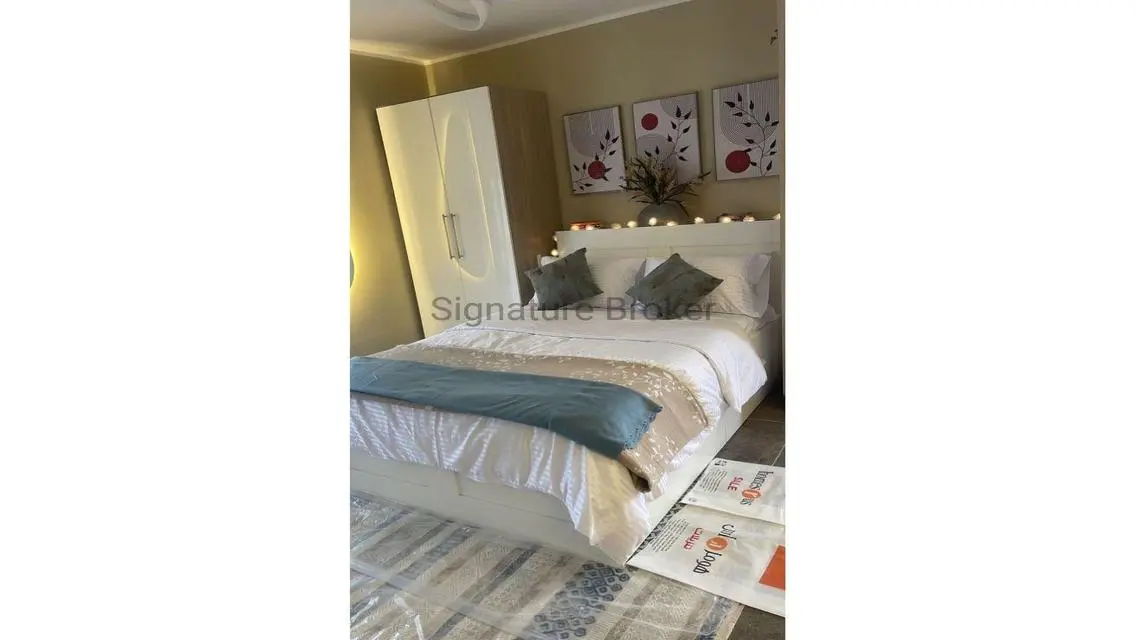 V-RESIDANCE-70 Apartment for Rent - Stunning Lake View