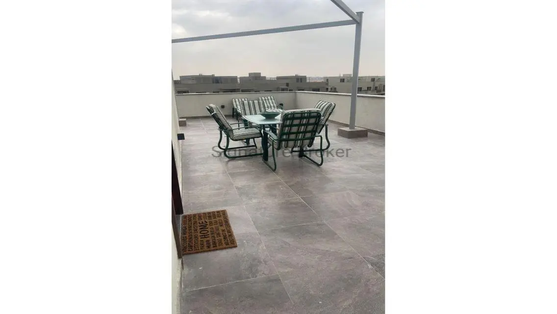 V-RESIDANCE-70 Apartment for Rent - Stunning Lake View