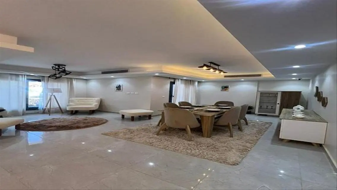 Luxurious Home with Spacious Amenities in Exclusive Community