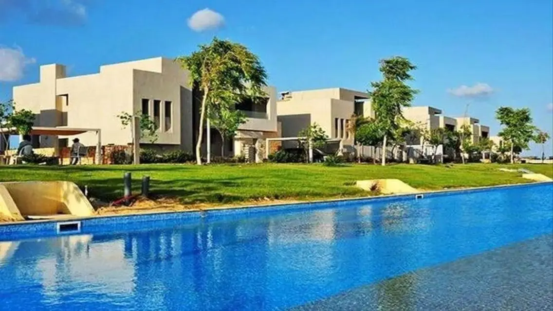 فيلا فاخرة بمدينة هاسيندا واترز