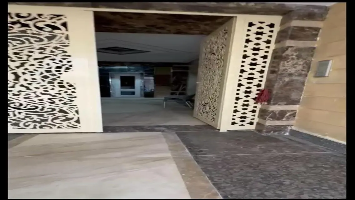 شقة رائعة للبيع في منطقة متميزة