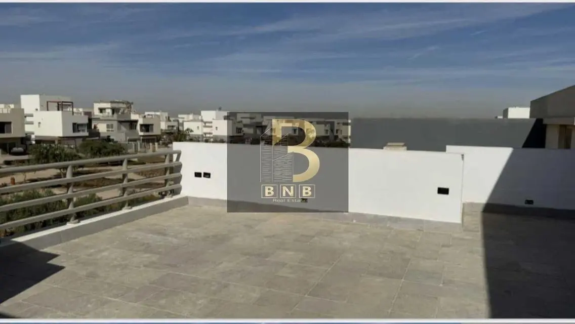 Luxury Apartment with Lake View in a Quiet Area