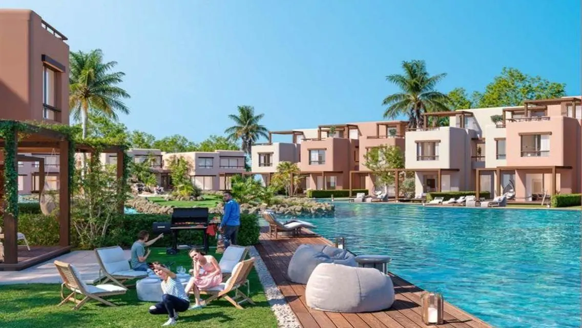 Luxury Apartment in Hacienda Blue - 165 sqm